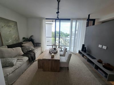 Venta Apartamento Parque Rodó 1 dormitorio con jardín y patio