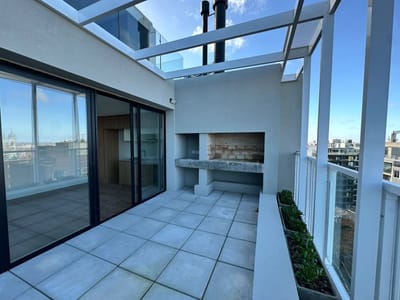 Apartamento en Cordón con parrillero exclusivo