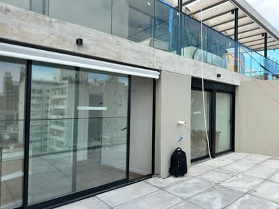 -Apartamento de un dormitorio con gran terraza y Parrillero Exclusivo.