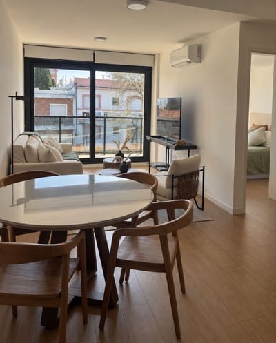 Pocitos un dormitorio con Garaje