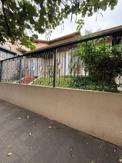Se vende: Casa B° Mariscal López. Fray Luis De Granada