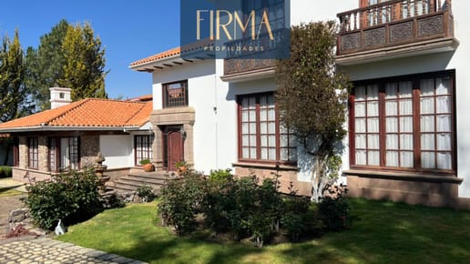 ALQUILA ESTA RESIDENCIA DE LUJO EN ACHUMANI