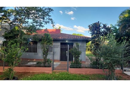 Alquilo casa en Los Nogales, San Lorenzo