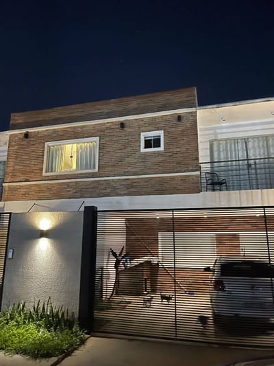 EN VENTA DUPLEX ZONA AVENIDA NANAWA LUQUE