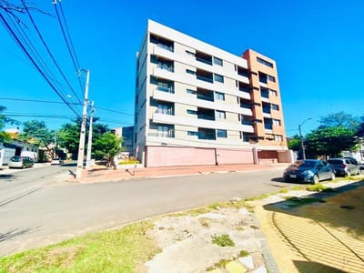 Vendo Departamento  De 1 Dormitorio En  Barrio Jara