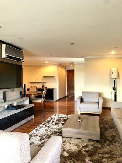 Vendo departamento de dos dormitorios amoblados en Barrio las Mercedes