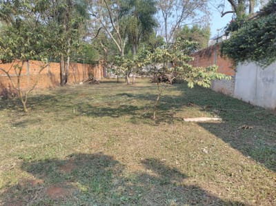 Vendo Terreno de 492 m2 zona Luque Rakiura Loma Merlo