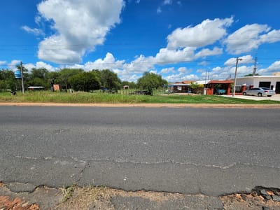 Vendo Propiedad En Esquina De 1.84 Hectareas Sobre Ruta En Chacoi