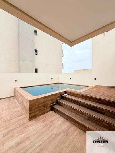 Alquilo Penthouse Amoblado De 4 Dormitorios Con Piscina Propia Zona Molas Lopez