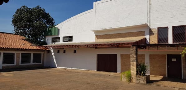 Alquilo Depósitos De 3.555 m2 En Fdo de la Mora Zona Sur Ideal Para Industrias