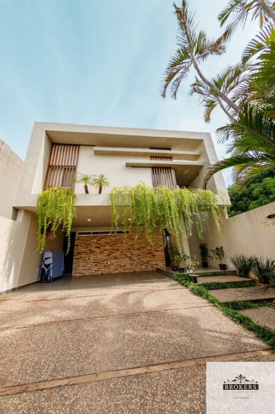 Vendo Casa De 3 Dormitorios Con Piscina Zona Colegio Santa Ana