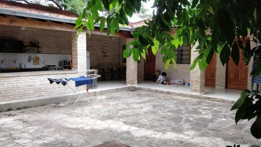 Vendo Casa De 3 Dormitorios En La Ciudad De Ñemby