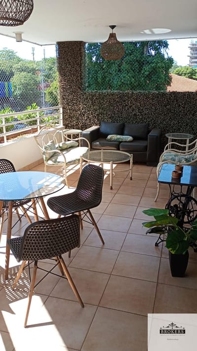 Vendo Departamento dos dorm. en suite,2cocheras en Las Mercedes