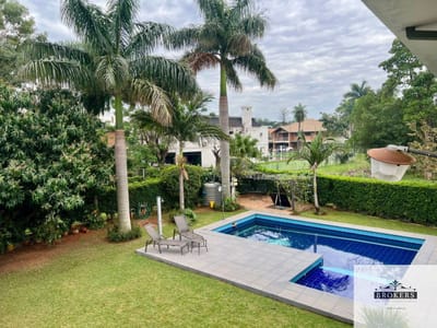 Alquilo Casa Amoblada De 4 Suites Con Piscina En Barrio Cerrado