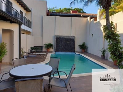 Vendo Residencia de 4 dormit. en suite en Barrio Manorá