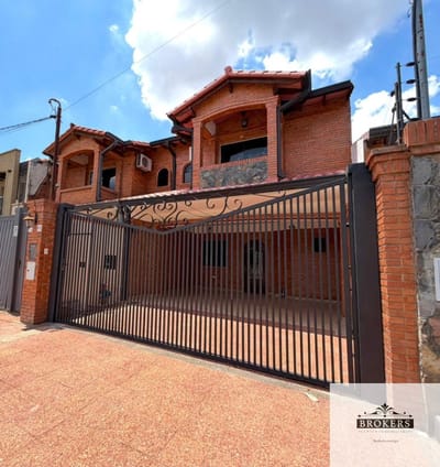 Alquilo Amplio Dúplex en Fernando de la Mora Zona Norte, zona Fundación Visión.