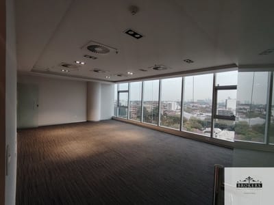 Alquilo Oficina Piso Completo 888 m2 con 16 cocheras cubiertas en Recoleta
