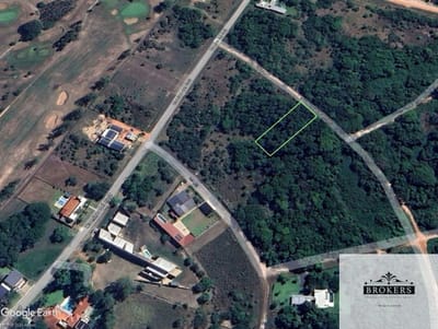 Vendo Terreno 1.300 m2 en Barrio Cerrado Surubi\'i, Mariano Roque Alonso