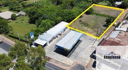 Vendo terreno De 4000 m2 Frente a la UNA - San Lorenzo