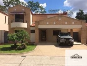 Casa en Condominio en Villa Adela,  4to. Barrio, Luque