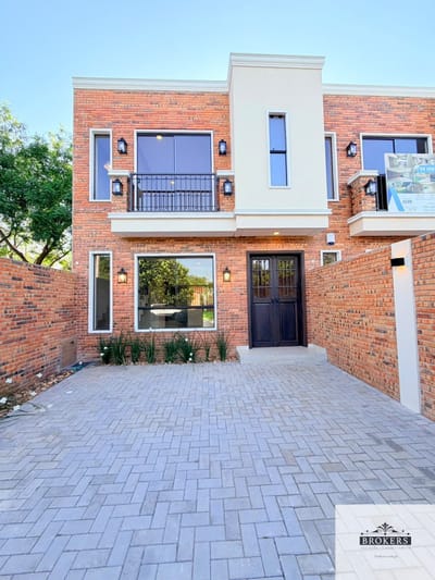 Vendo Duplex a Estrenar de 3 Dormitorios en Loma Merlo - Luque