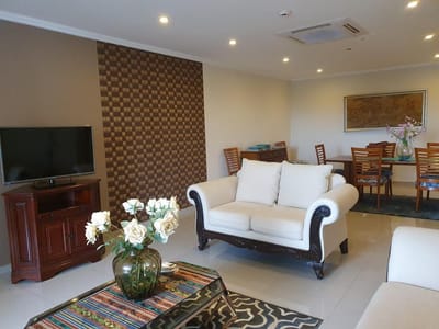 Vendo Dpto De 3 Dorm. Amoblado En Barrio Mburucuya