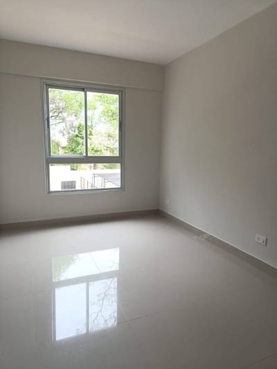 EN VENTA-COMPLEJO RESIDENCIAL SANTA ROSA LAMBARE