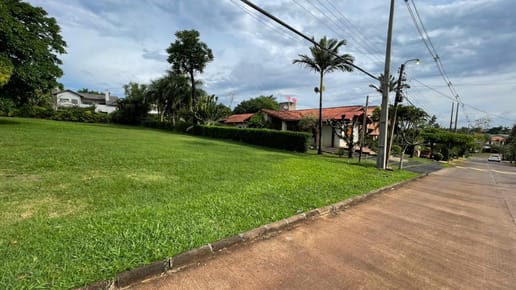 EN VENTA TERRENO PARANA COUNTRY CLUB