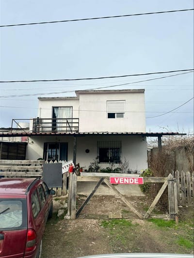 Venta Casa Barros Blancos 2 Plantas!! Excelente oportunidad Derechos Posesorios