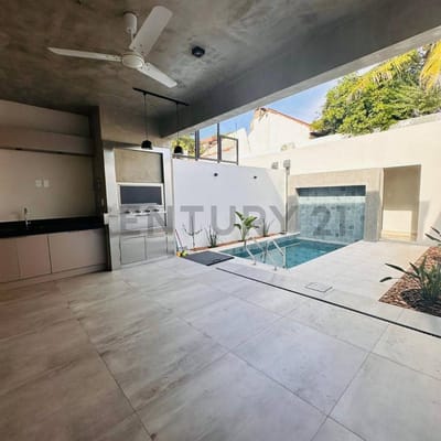 VENDO HERMOSO DUPLEX A ESTRENAR EN BARRIO MANORA