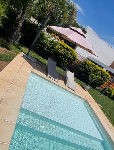 Casa imponente para la Venta – Barrio Cerrado Plaza Los Mangos – Lambaré