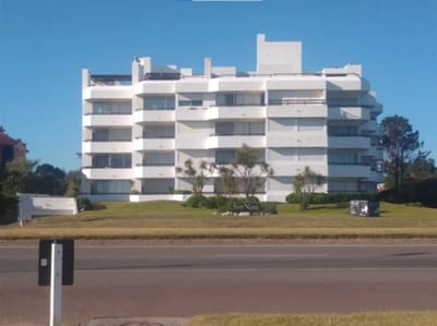Impactante apartamento frente al Mar en Punta