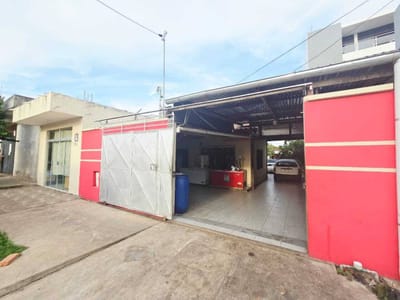 Casa en venta con 6 dormitorios y 1 tienda en la zona sur de la santos dumont