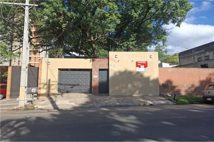 CASA EN UNA SOLA PLANTA EN ASUNCIÓN ZONA IPS 