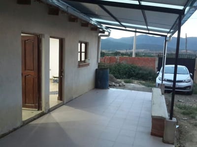 P155 CASA EN VENTA - MONTE CENTRO