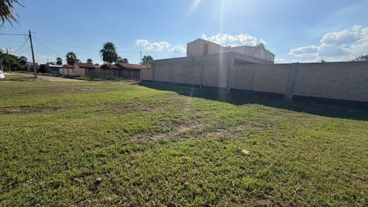 TERRENO EN VENTA. FRENTE A ALTAMIRA SURUBI'I. MARIANO R ALONSO - PY