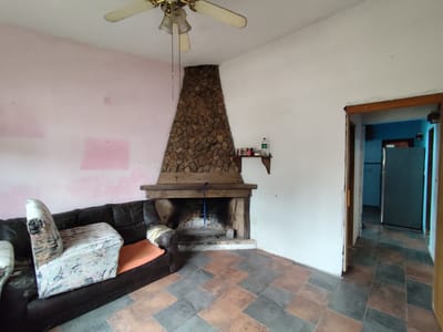 Apto 2 Dormitorios, Calle Leandro Gomez