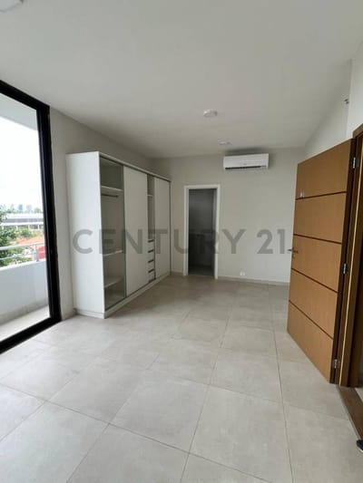 Vendo Departamento zona CIT Edif. Laguna Club