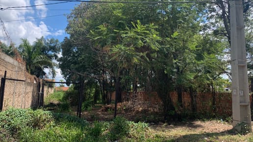 VENDO terreno en MRA sobre Mcal. Estigarribia 
