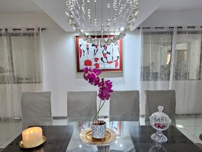 ALQUILO AMPLIA RESIDENCIA AMOBLADA EN BARRIO MARISCAL LÓPEZ