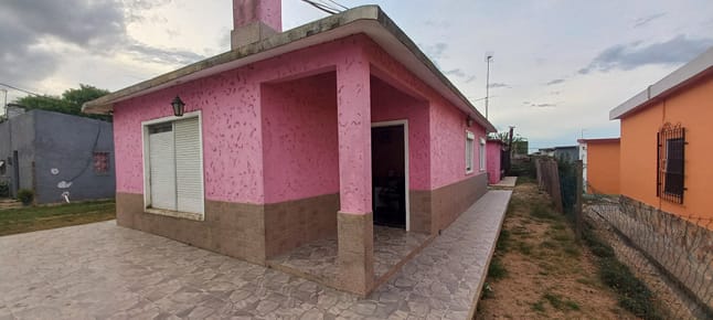 VENTA DE VIVIENDA 3 DORM CON APTO AL FONDO