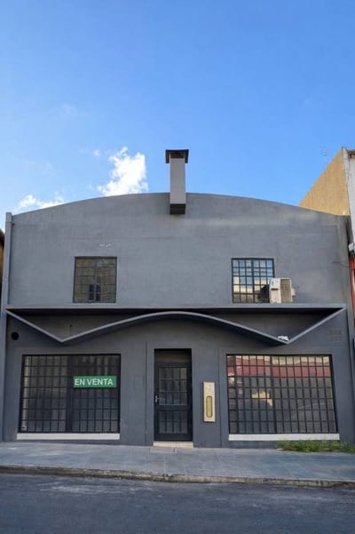 VENTA DE SALON COMERCIAL – CENTRO