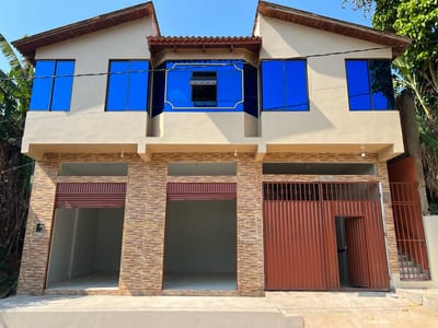 CASA COMERCIAL EN VENTA EN COBIJA
