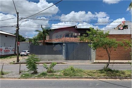 Casa-Venta-PY Asunción Trinidad  Sacramento COD.138