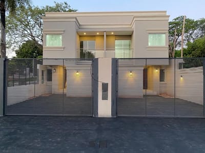 En venta hermoso duplex a estrenar en lambare zona del yacht