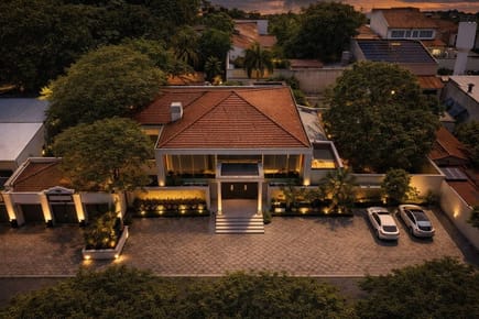 VENDO IMPORTANTE PROPIEDAD COMERCIAL | BARRIO VILLA AURELIA