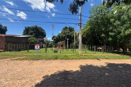 VENDO AMPLIO TERRENO EN MARIANO ROQUE ALONSO