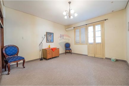 EN VENTA VIVIENDA CON APARTAMENTO INDEPENDIENTE