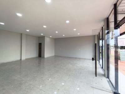 ALQUILO SALÓN COMERCIAL EN PRESIDENTE FRANCO