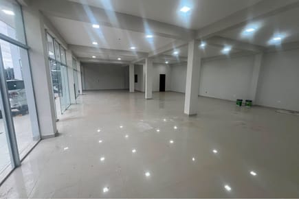 Alquiler de Local Comercia en Limpio - Ruta lll, centro de Limpio